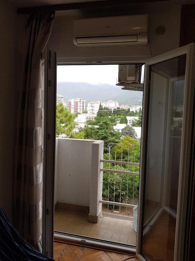 Apartman Na Najboljoj Lokaciji , Nedaleko Od Plaze Bar Dış mekan fotoğraf